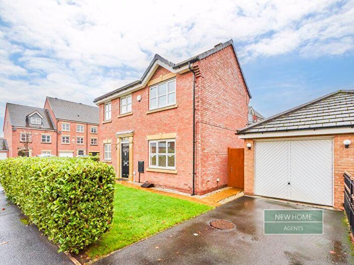 3 Bedroom Semi Detached House For Sale In Lawnhurst Avenue, Wythenshawe, Manchester, M23