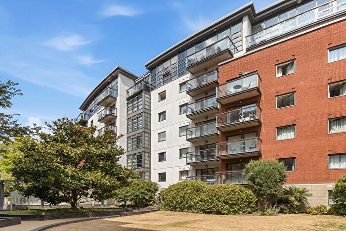 2 Bedroom Flat For Sale In Montaigne Close, Westminster, London, SW1P