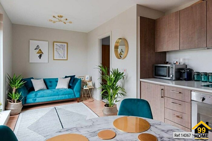 1 Bedroom Apartment To Rent In Oyster Court, London, Greater, SE17