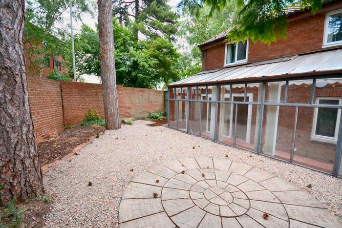 3 Bedroom Terraced House To Rent In Quaker Lane, Darlington, DL1