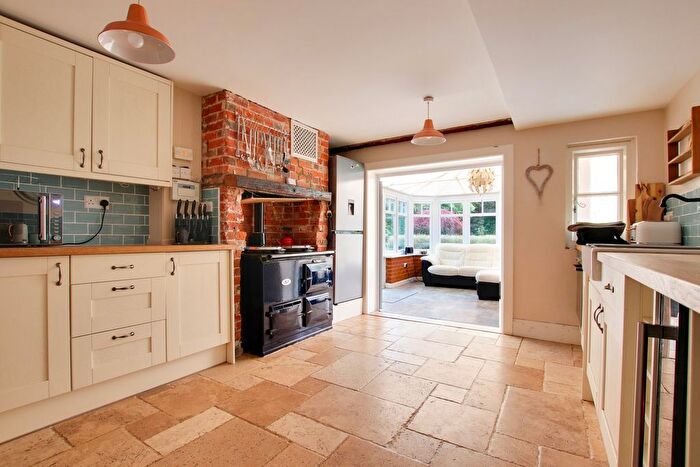 4 Bedroom Detached House For Sale In Swan Green, Emery Down, Lyndhurst, SO43
