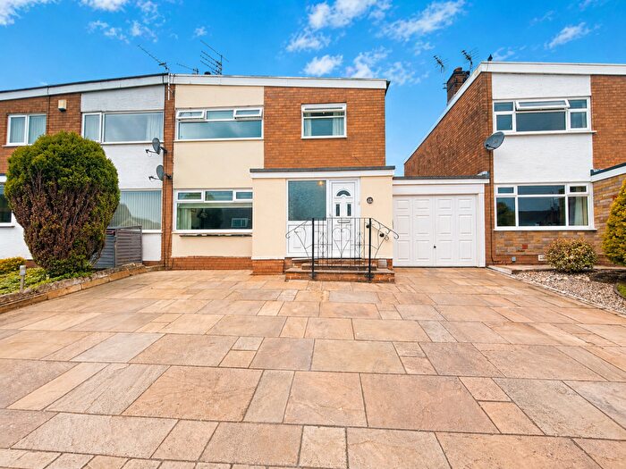 3 Bedroom Semi-Detached House For Sale In Lowick Drive, Poulton-Le-Fylde, FY6