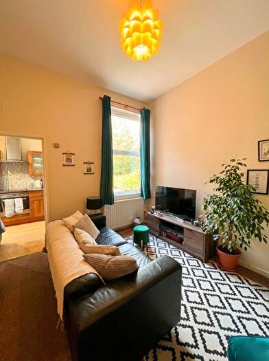 1 Bedroom Flat To Rent In Bed – - Clyde Road, West Didsbury, M20