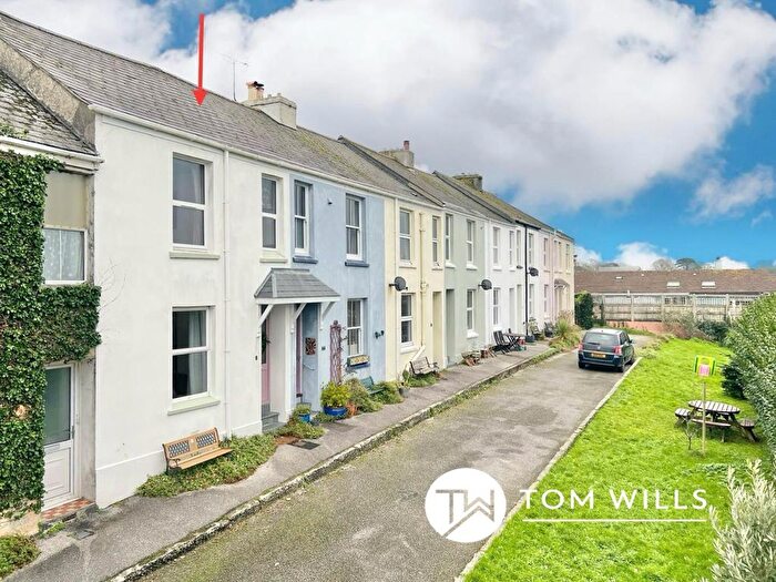 3 Bedroom Terraced House For Sale In Penmere Place, Falmouth, TR11