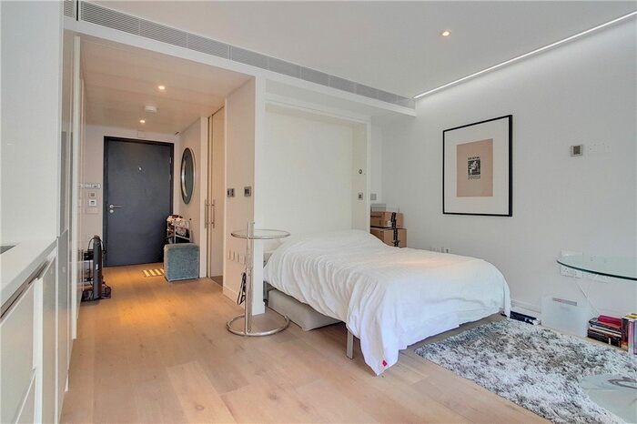 Studio To Rent In Central St. Giles Piazza, London, WC2H