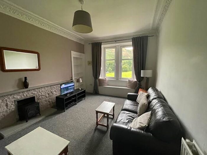 2 Bedroom Flat To Rent In Royal Park Terrace, Edinburgh, EH8