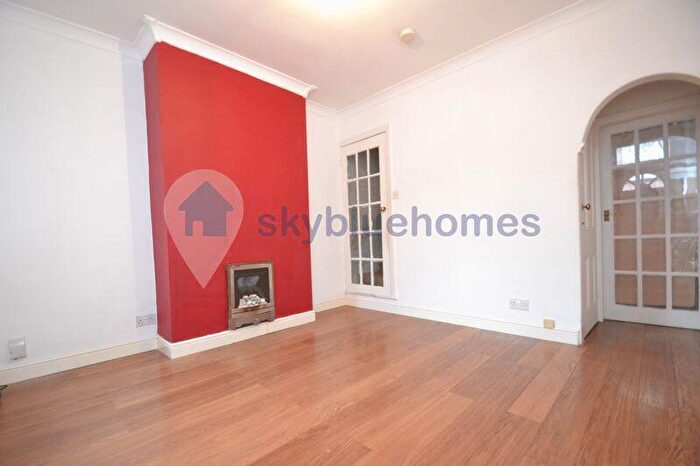 2 Bedroom Terraced House To Rent In Hartopp Road, Leicester, LE2