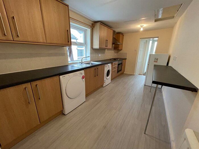 1 Bedroom Apartment To Rent In Hinckley Road, Leicester, LE3