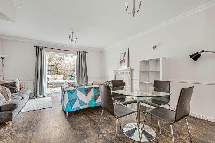 3 Bedroom Terraced House To Rent In Wycliffe Road, The Shaftesbury Estate, SW11