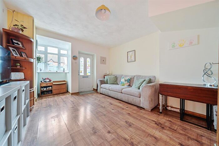 2 Bedroom Semi-Detached House For Sale In Spencer Street, Bognor Regis, PO21