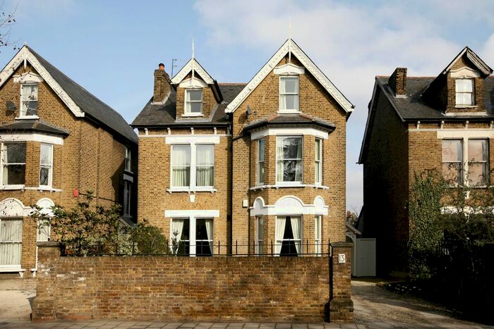 5 Bedroom Detached House To Rent In Mortlake Road, Kew, Richmond, TW9