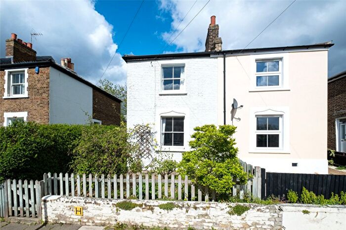 2 Bedroom Semi Detached House For Sale In Wellfield Road, London, SW16