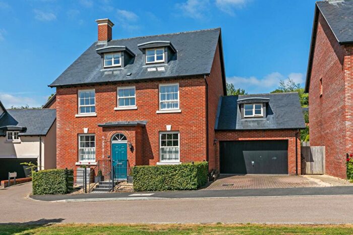 5 Bedroom Detached House For Sale In Austin Drive, Winchester, SO22