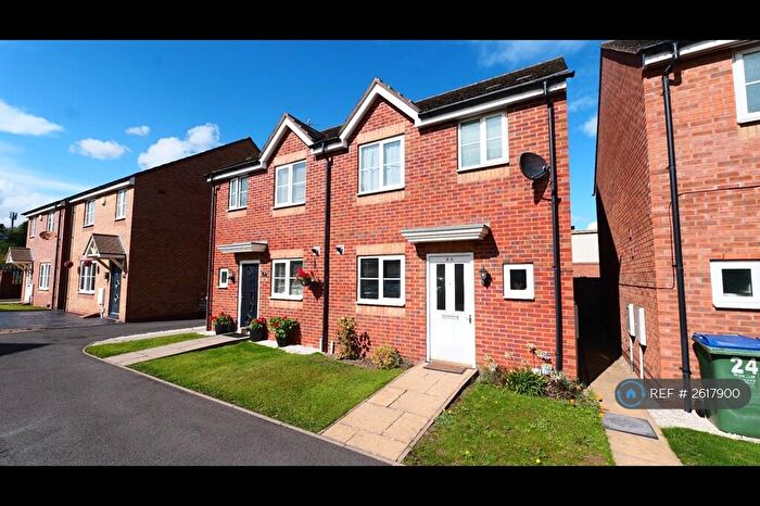 3 Bedroom Semi-Detached House To Rent In George Wood Avenue, Oldbury, B69
