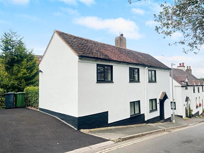 3 Bedroom Detached House For Sale In Sandy Bank, Bewdley, DY12
