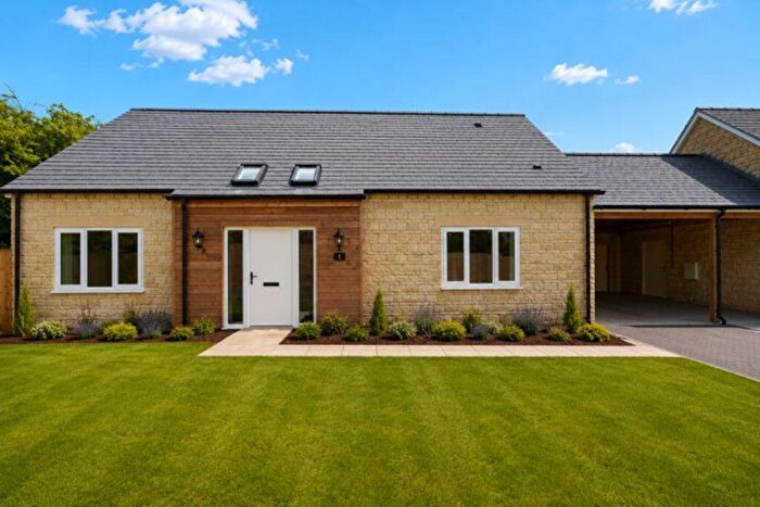 3 Bedroom Detached House For Sale In Old Orchard Close, Christian Malford, Chippenham, SN15