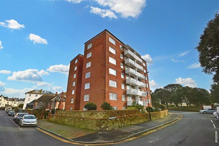 3 Bedroom Flat For Sale In Blackwater Road, Eastbourne, BN21