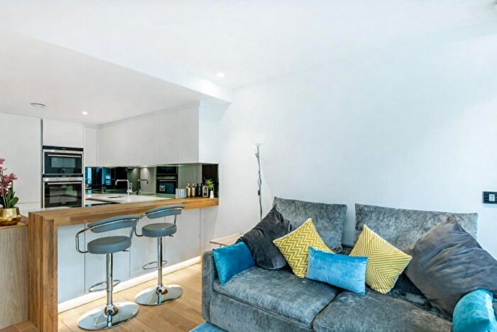 1 Bedroom Apartment To Rent In Lisson Grove, Marylebone, London, NW1