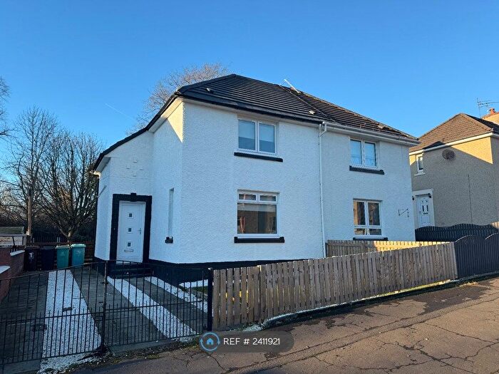 2 Bedroom Semi-Detached House To Rent In West Avenue, Uddingston, Glasgow, G71