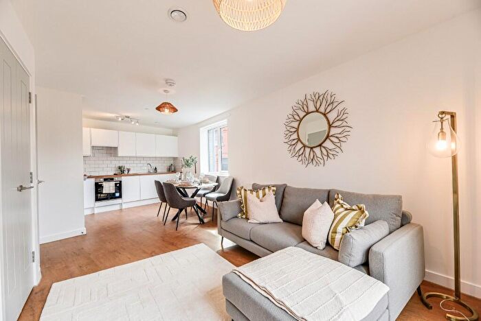2 Bedroom Apartment To Rent In Central Street, Bolton, Greater Manchester, BL1