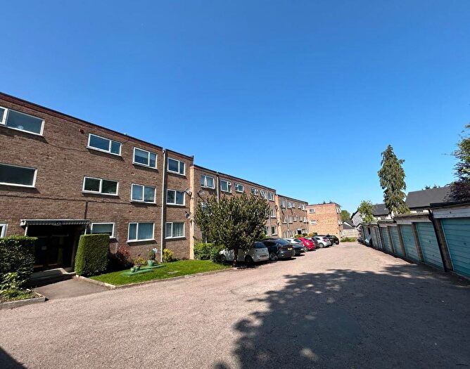 2 Bedroom Flat For Sale In Flat Tiffany Court, Albert Road, Stoneygate, Leicester, LE2