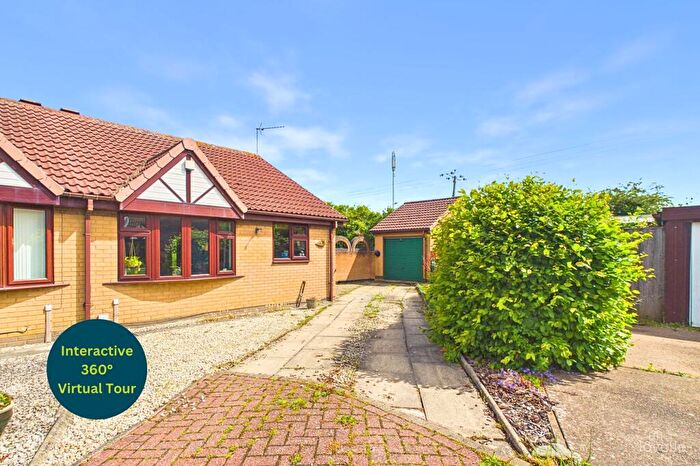 3 Bedroom Semi-Detached Bungalow For Sale In Sands Lane, South Ferriby, DN18