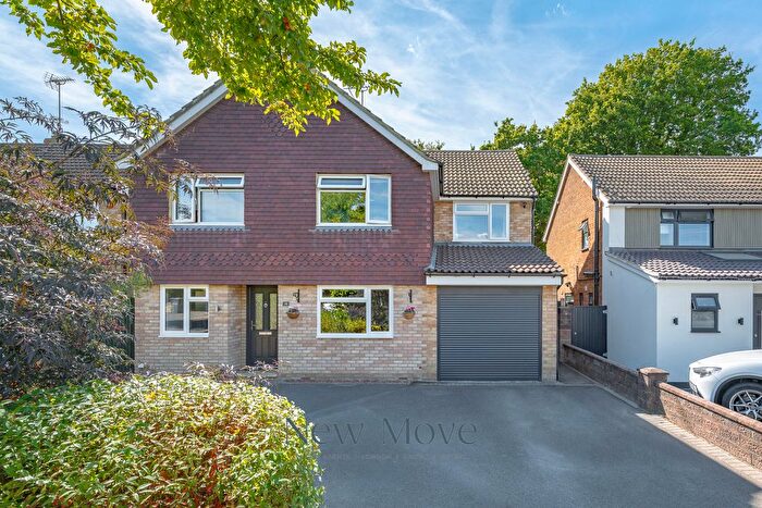 5 Bedroom Detached House For Sale In Kitsmead, Copthorne, Crawley, RH10