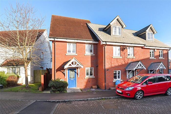 3 Bedroom Town House To Rent In Ducketts Mead, Shinfield, Reading, Berkshire, RG2