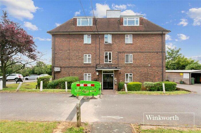 1 Bedroom Flat For Sale In Granville Place, High Road, North Finchley, London, N12