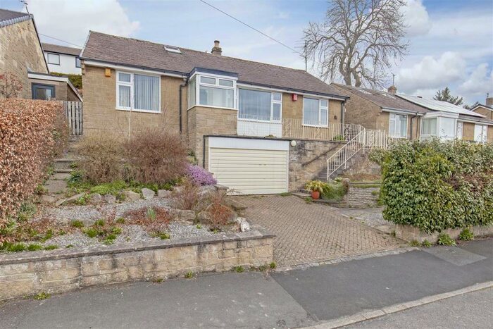 3 Bedroom Detached House For Sale In Ranmoor Lane, Hathersage, Hope Valley, S32