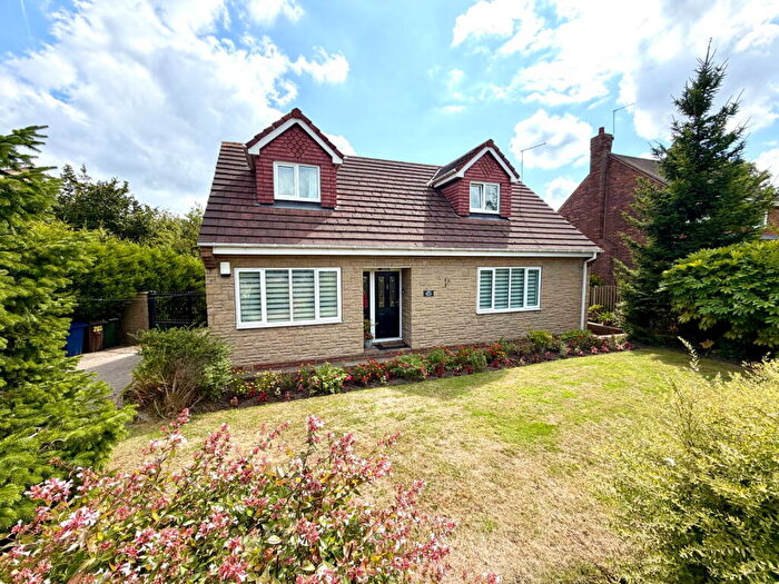 4 Bedroom Detached House For Sale In Burton Road, Barnsley, S71