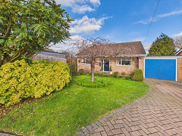 4 Bedroom Detached Bungalow For Sale In Keats Close, High Wycombe, Buckinghamshire, HP11