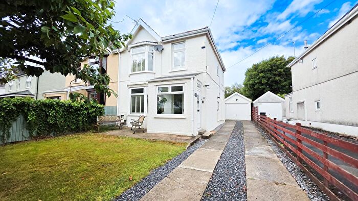 3 Bedroom Semi-Detached House For Sale In Pontardawe Road, Swansea, SA6