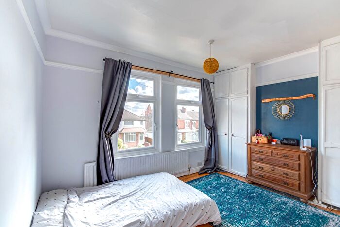 2 Bedroom Terraced House To Rent In Warwards Lane, Birmingham, West Midlands, B29