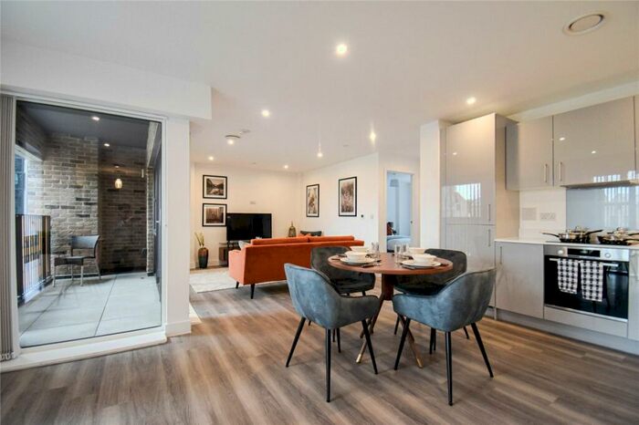 2 Bedroom Apartment To Rent In Clara Rackham Street, Cambridge, CB1