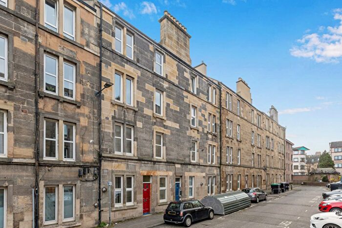 1 Bedroom Flat For Sale In / Murdoch Terrace, Fountainbridge, Edinburgh, EH11