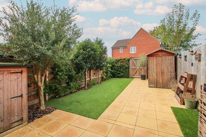 2 Bedroom Terraced House For Sale In Legion Field, Tring, HP23