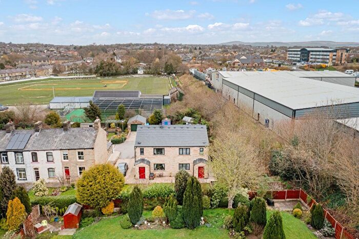 3 Bedroom Semi Detached House For Sale In Holyoake Street, Burnley, Lancashire, BB12