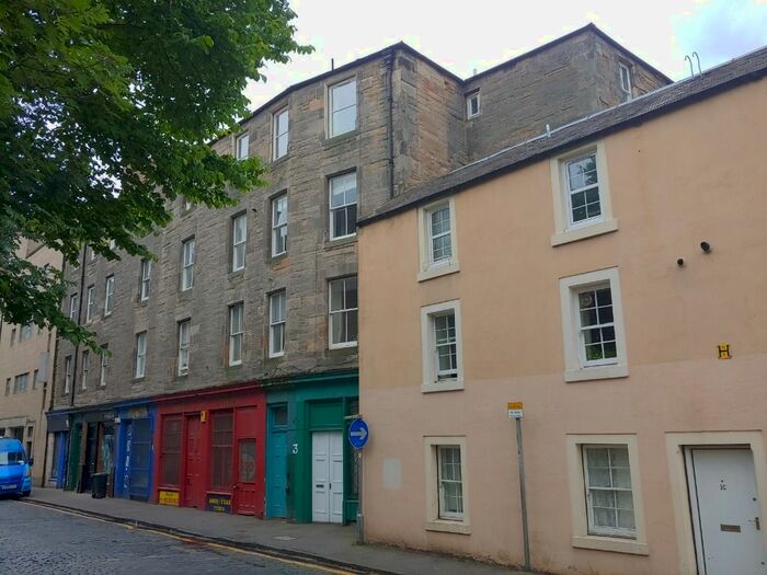 1 Bedroom Flat To Rent In West Crosscauseway, Newington, Edinburgh, EH8