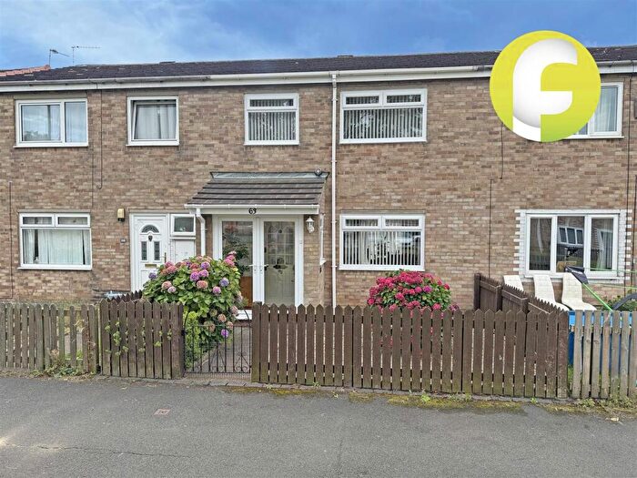 3 Bedroom Terraced House For Sale In Aldwych Drive, North Shields, NE29