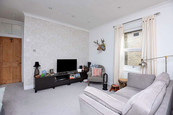1 Bedroom Flat To Rent In Sunnyhill Road, Streatham, SW16