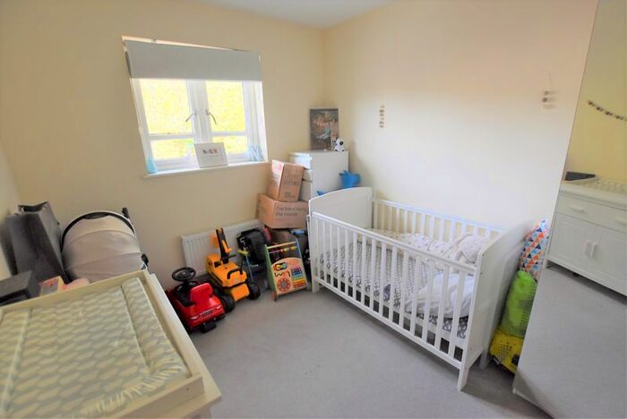 2 Bedroom Flat For Sale In Frome Road, Radstock, BA3