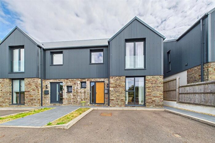 4 Bedroom Semi-Detached House For Sale In Small Development On The Outskirts On Clevedon, BS21