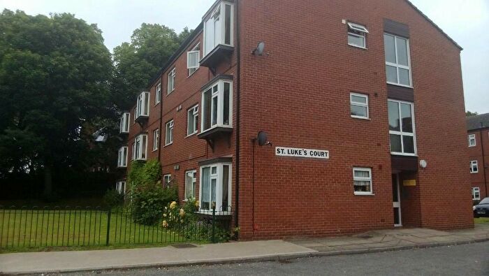 1 Bedroom Flat To Rent In Heneage Road, Grimsby, Lincolnshire, DN32