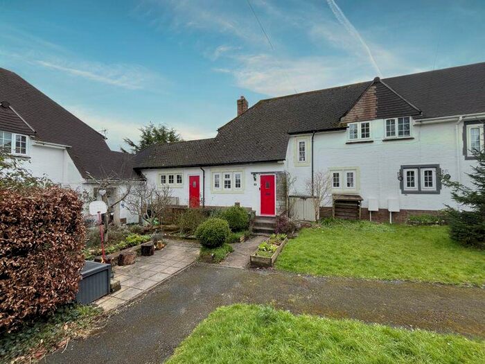4 Bedroom Cottage For Sale In Heol St Cattwg, Pendoylan, The Vale Of Glamorgan, CF71