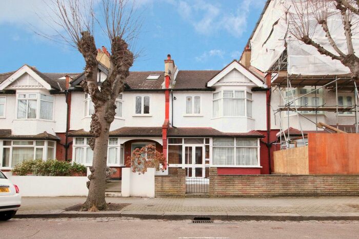 3 Bedroom Terraced House To Rent In Badminton Road, London, SW12