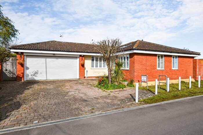 3 Bedroom Detached Bungalow For Sale In Stock Chase, Heybridge, CM9