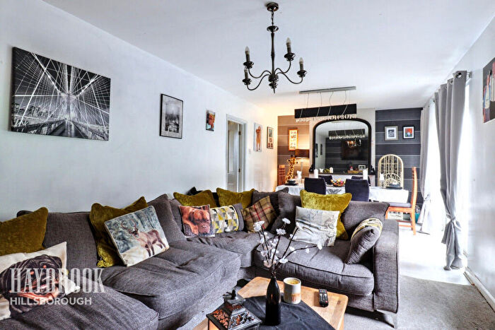 5 Bedroom Terraced House For Sale In Armitage Road, Sheffield, S36
