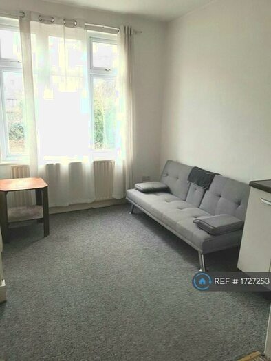 Studio To Rent In Staverton Road, London, NW2