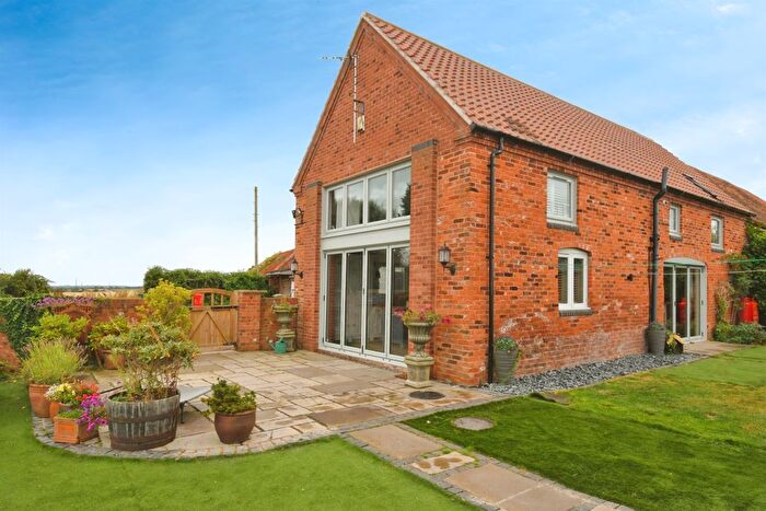 4 Bedroom Barn Conversion For Sale In Marnham Road, Tuxford, Newark, NG22